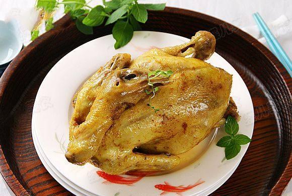 "盐焗菜"作为家常菜还是宴客都很好,咸香可口,下酒也很不错!