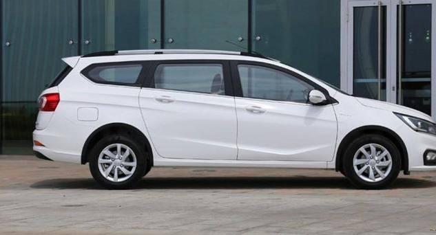 商务两用车来了,宝骏新车仅4.2万,五菱宏光要退岗了