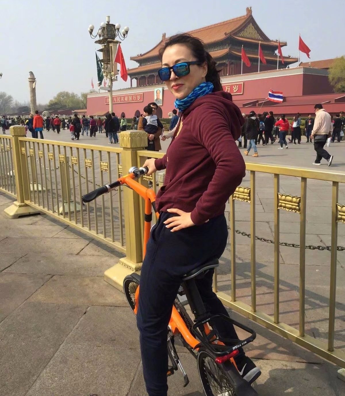 百变央视美女主播梦桐罕见生活照曝光原名这么普通难怪不用了