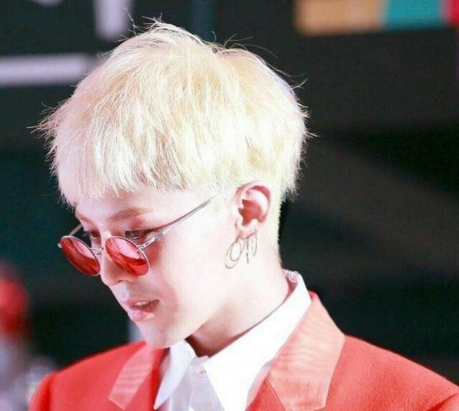 被誉为"行走的发色参考书"的权志龙, 到底有哪些惊艳的发色