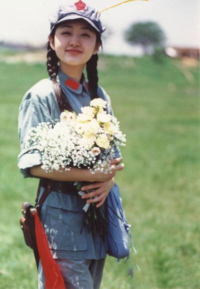 她公开坦言自己几次堕胎,年轻时全国迷倒无数男人,如今活出自我!