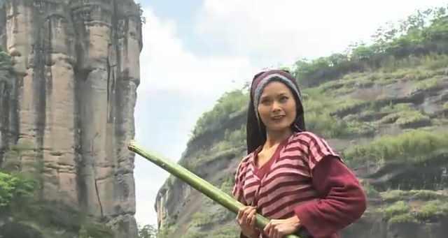 西游记为什么在女儿国城外的子母河摆渡的是一个老女人