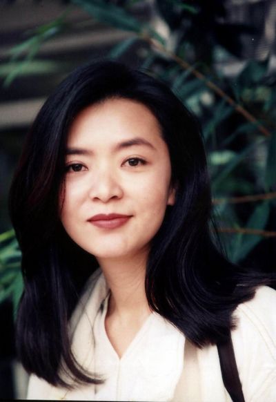 说起陈玉莲,其实很多人都会感到陌生,这也很正常,毕竟她已经淡圈十几