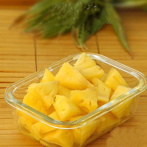 菠萝营养丰富,为什么吃菠萝要用盐水浸泡呢,后悔才知道!