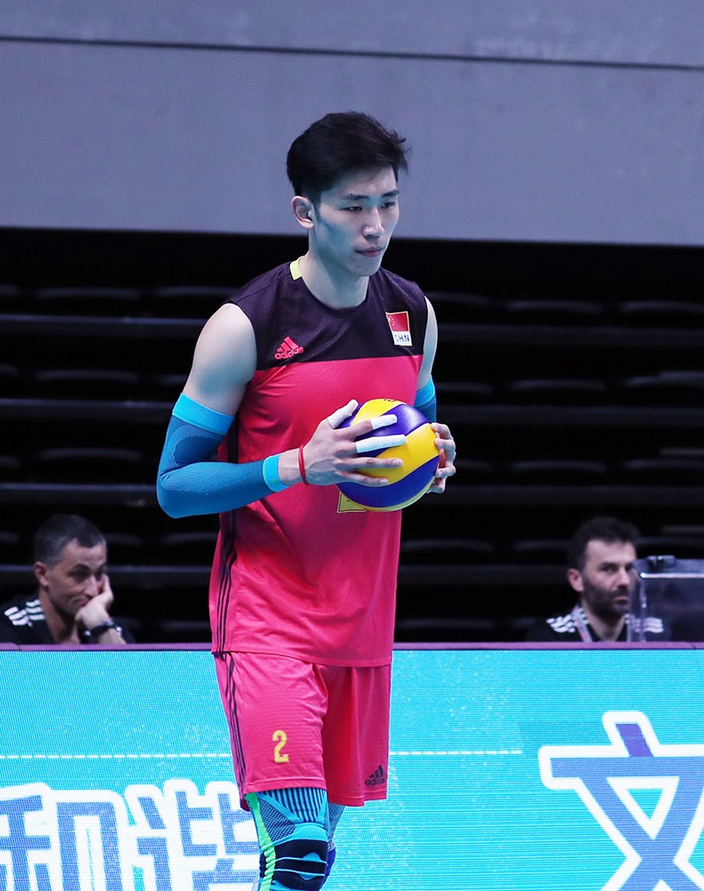 国际排联官网公布中国男排世锦赛22人大名单