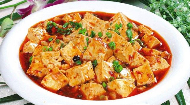 教你两个做麻婆豆腐的窍门这样做又麻又辣让你越吃越上瘾