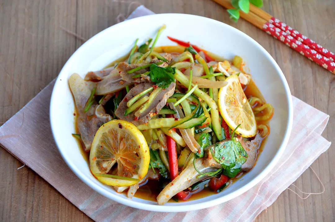 在你没有食欲不知道吃什么的时候来点酸酸辣辣的美食真是太爽了