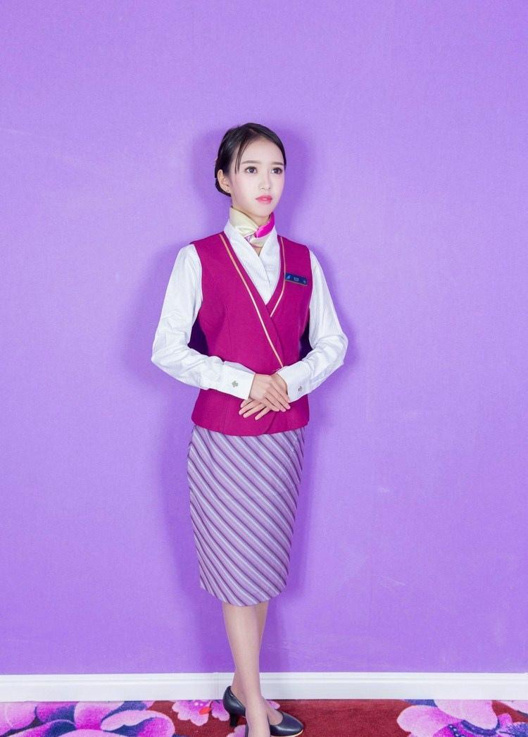 这空姐服装不怎么好看吧