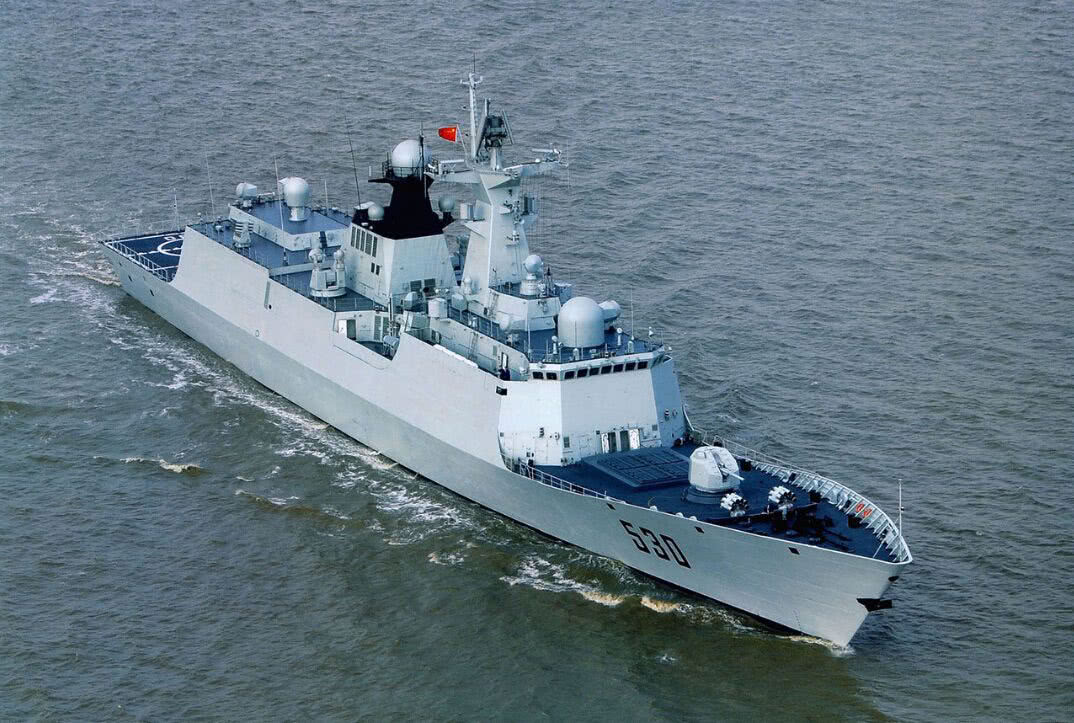 中国大连和江南船厂成为焦点,其实还有一个船厂也在下饺子造舰