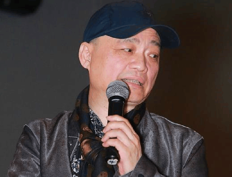55岁崔永元近照曝光 胖到认不出 网友 小崔变老崔了