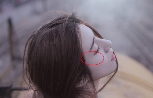 身上有这4颗痣的女人,天生招财女,旺夫旺到老!