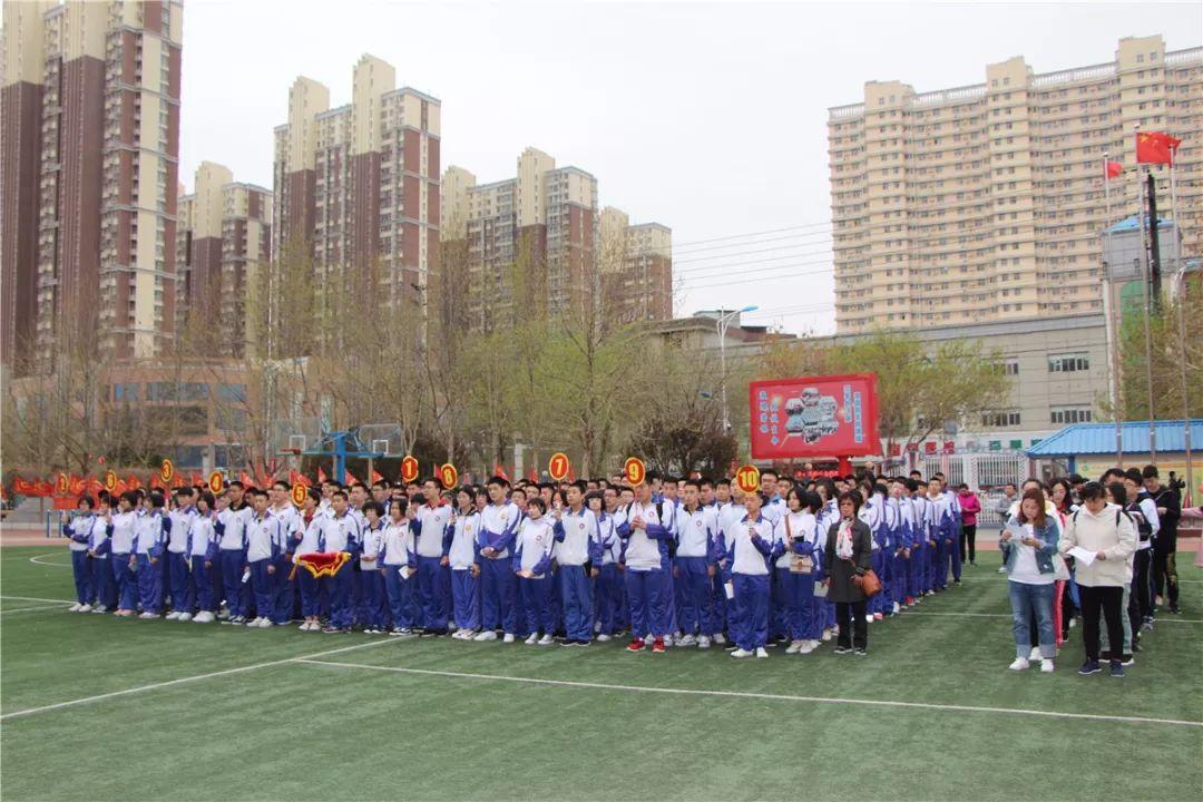 500学生,1000公里,辽宁省鞍山市学生代表到访衡水十三中学观摩