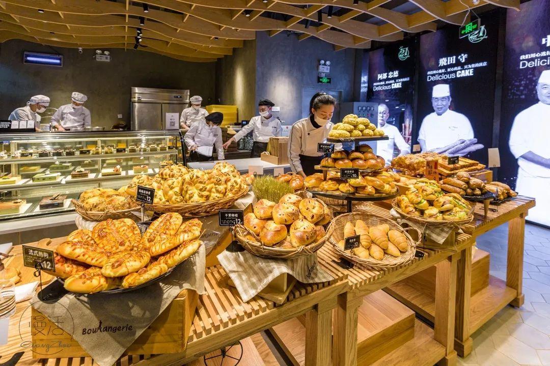 开面包店利润与辛苦程度 面包师傅职业发展前景