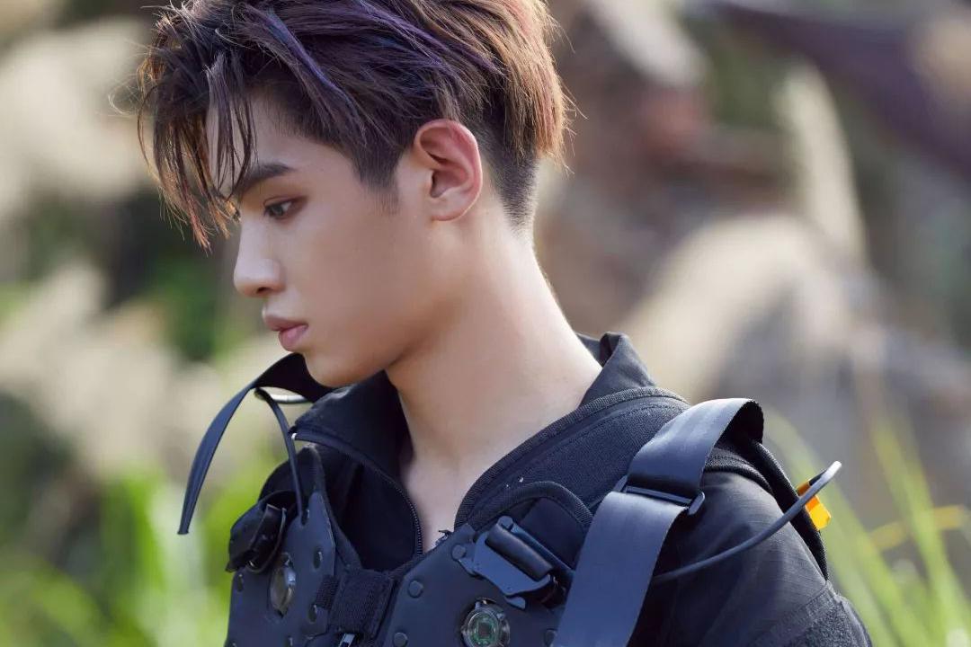 《勇敢的世界》首播,justin用土味情话撩人,最后却被杜江问懵了