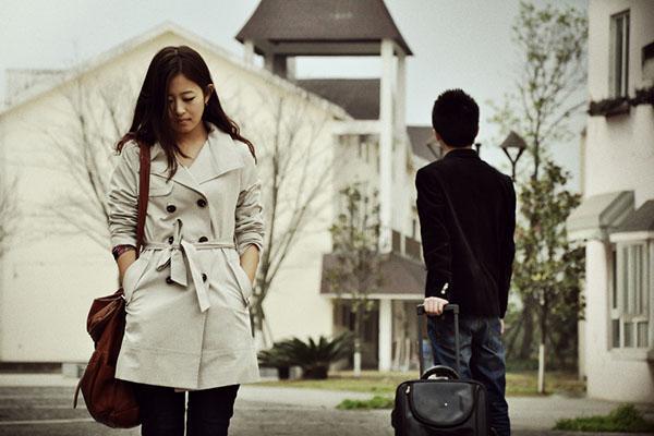 我的爱情埋葬于婚姻,活的真不如狗!