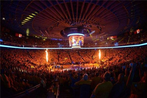 赛季上座率稳居欧洲前列彰显足球文化魅力