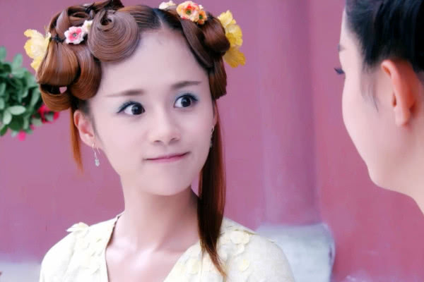 成功抢了杨幂的未婚夫,当过赵丽颖"女儿",她竟是个80后!