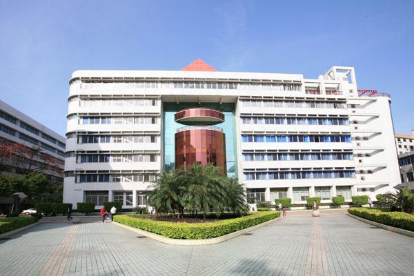 对航空有兴趣的同学了解一下这三所高校助你成功起飞