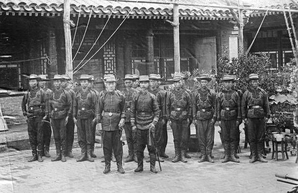 清朝士兵的收入还比不上种地的，结果士兵开始做起五花八门的生意