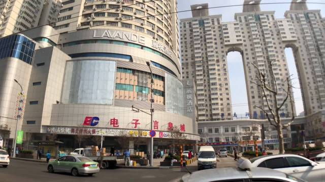 青岛科技街 新浪(移动端)