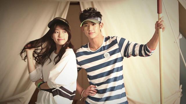 在2011年的时候她就和男神金秀贤一块出演了电视剧《dream high》