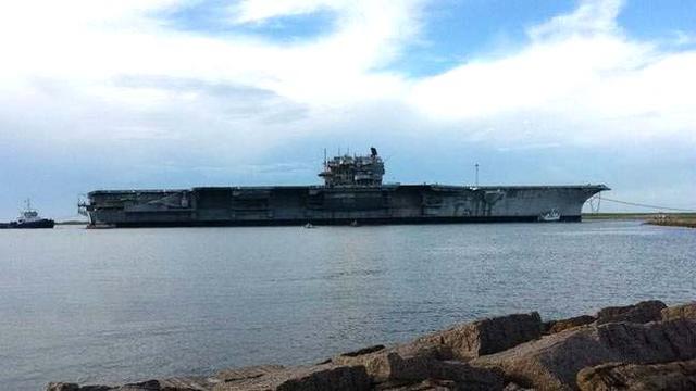 美国航母坟场待处理航母成堆数量足够武装一个国家