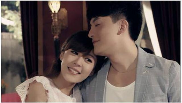 在《爱情公寓》中,主要的两对欢喜冤家就是,曾小贤和胡一菲,陈美嘉和