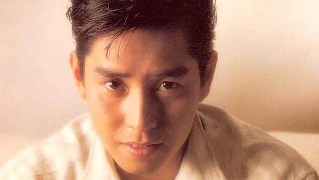 香港实力最强男歌手:张国荣第7,谭咏麟第2,第1实至名归!