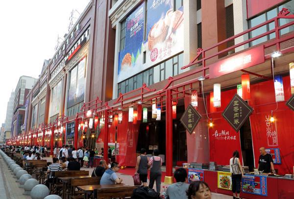 沈阳也有一条"锦里"美食街,身在闹市却不火!