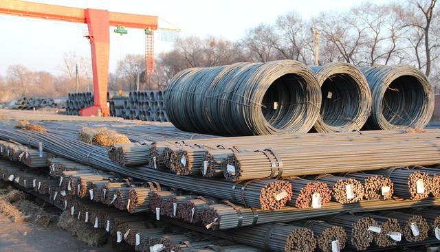 (1),钢筋的原材料质量控制1),钢筋的外观质量控制:进场的每捆(盘)钢筋