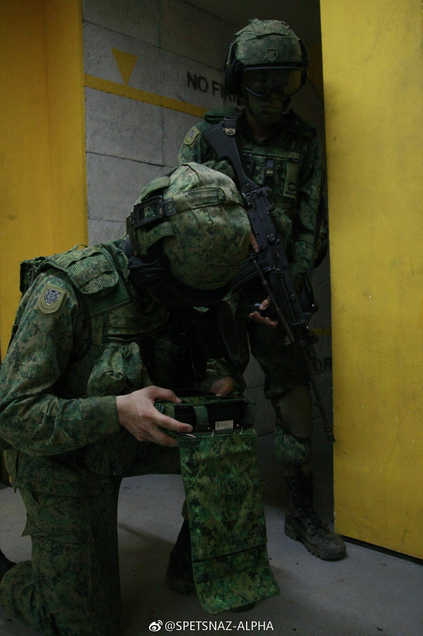 2017年9月,新加坡第6步兵团正在进行演习