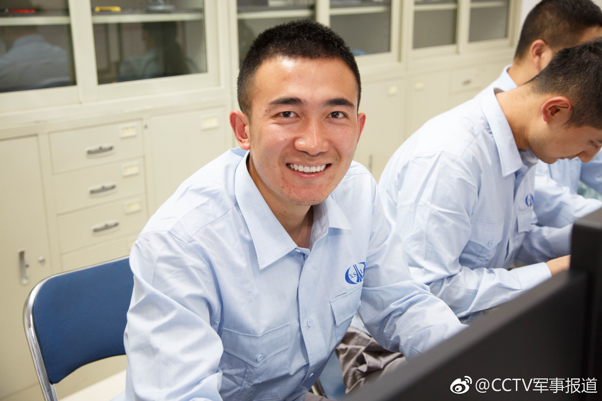 立鸿鹄志做奋斗者一起来围观航天人的青年节