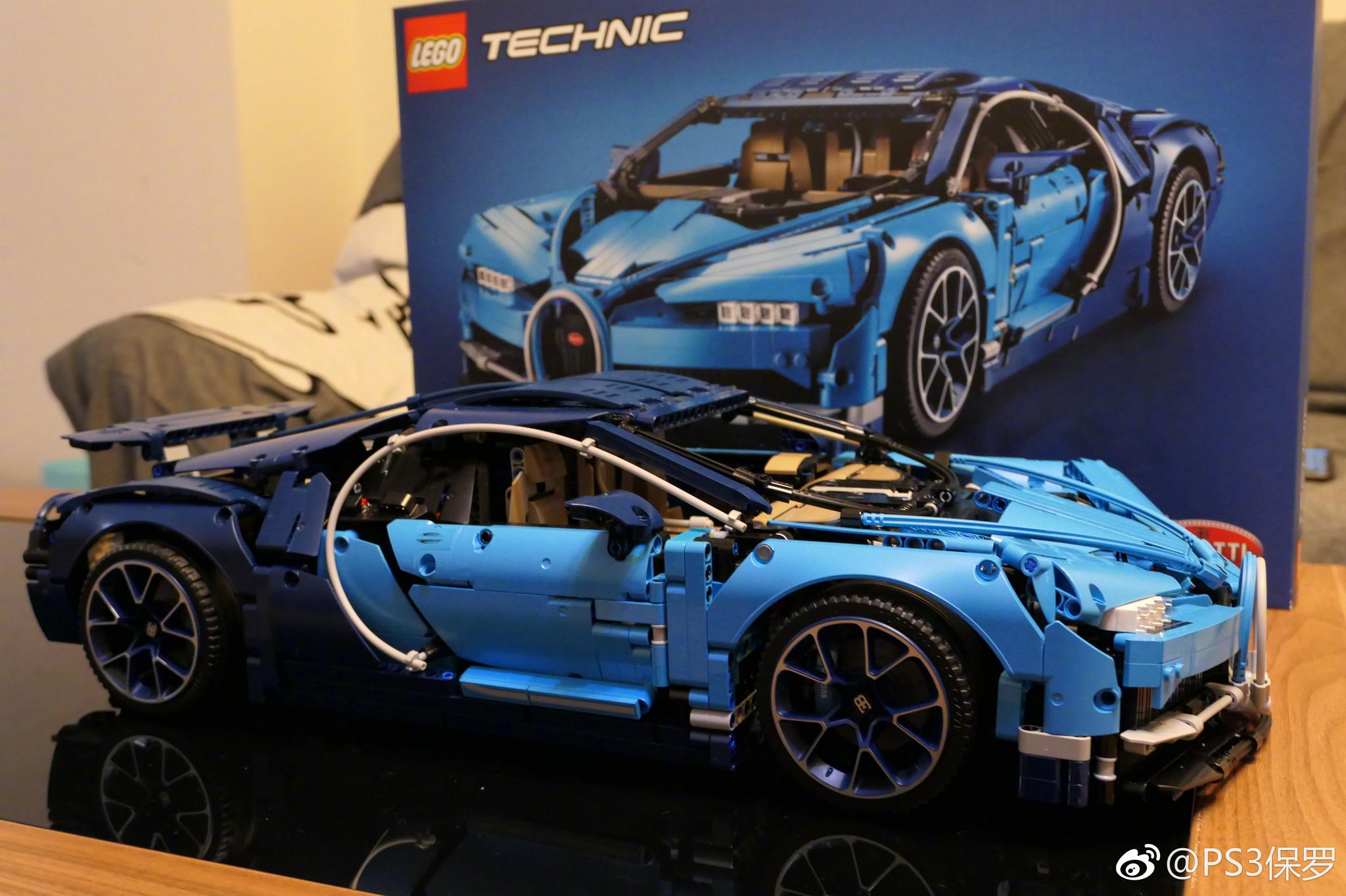 乐高布加迪chiron拼装完成,3599个零件-新浪汽车