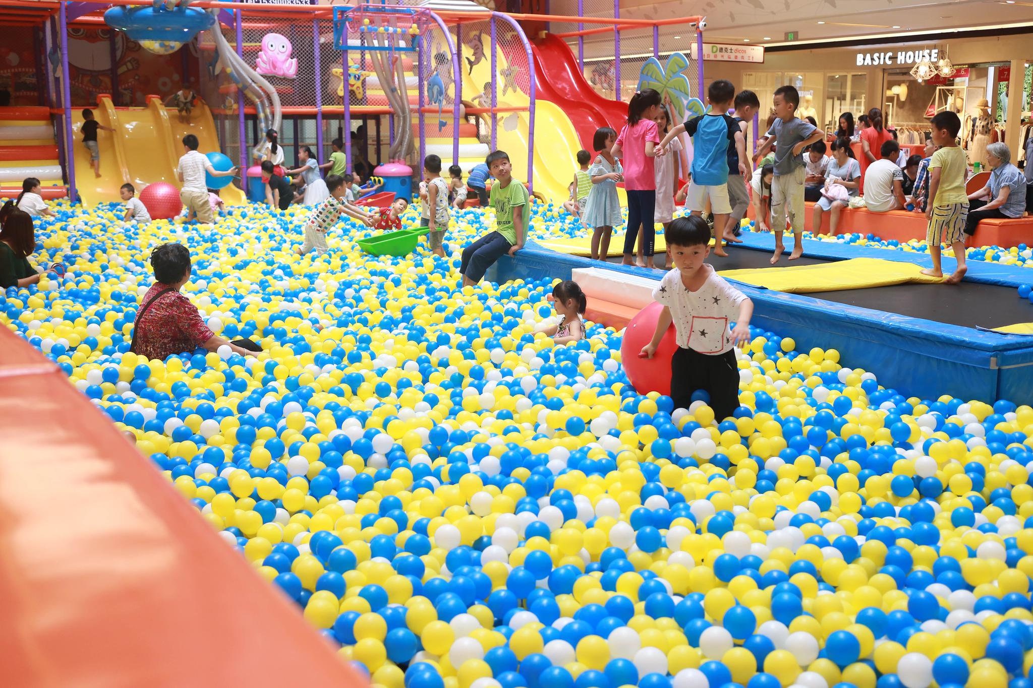 商场瞄准儿童业态,借此吸引家庭消费群