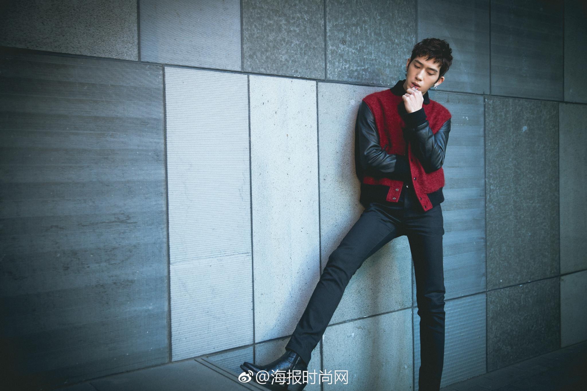 最新大片,摩登潇洒气质令人心动 久违的短发造型,清爽洒脱