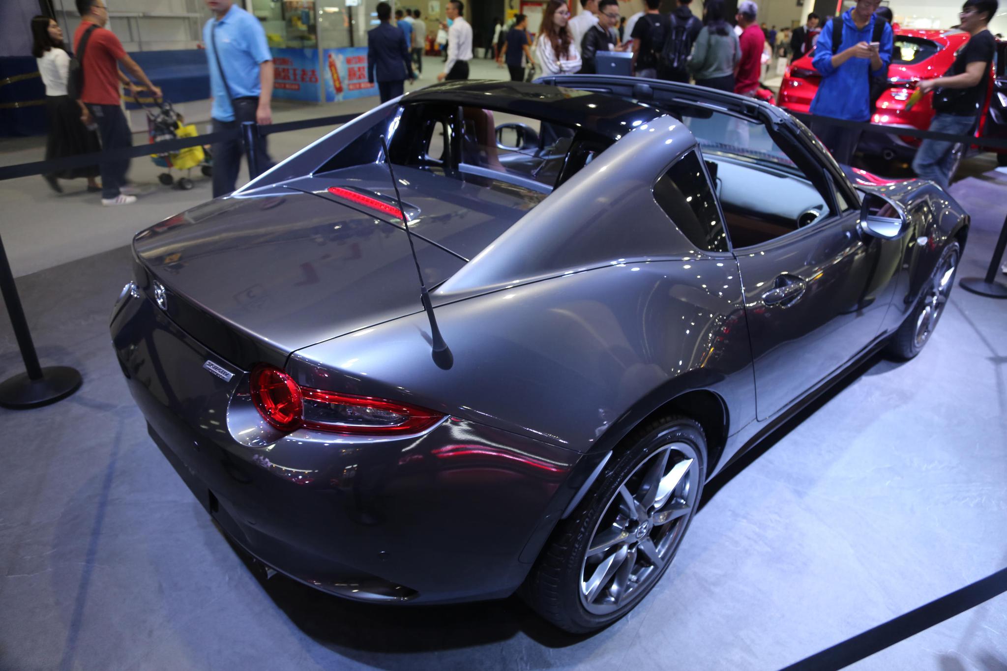 一汽马自达mx-5 rf,全球最畅销双座敞篷跑车,车展实拍!