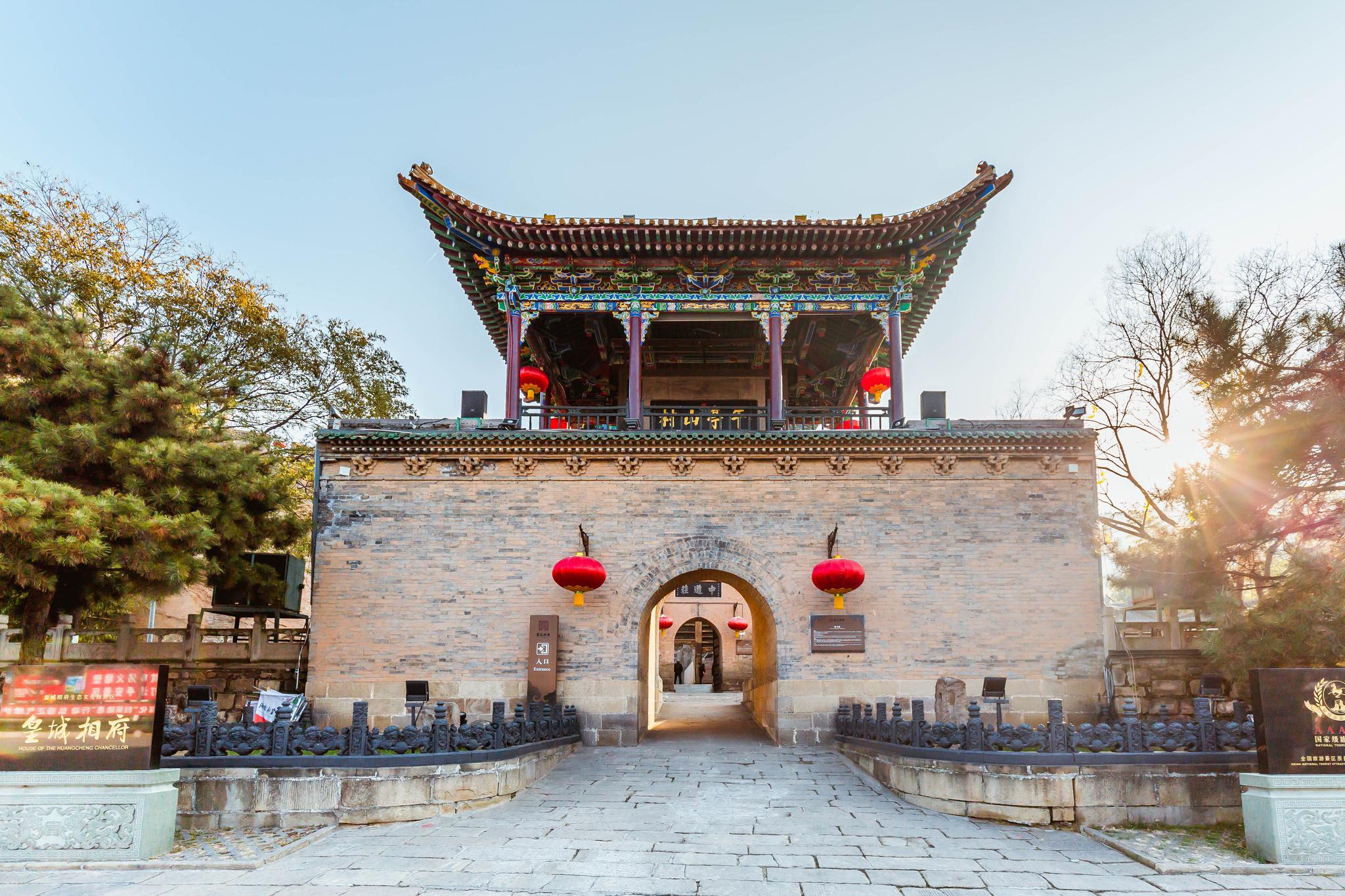 到越南旅游,总有漂亮女子问你"要不要生菜"这是什么套路