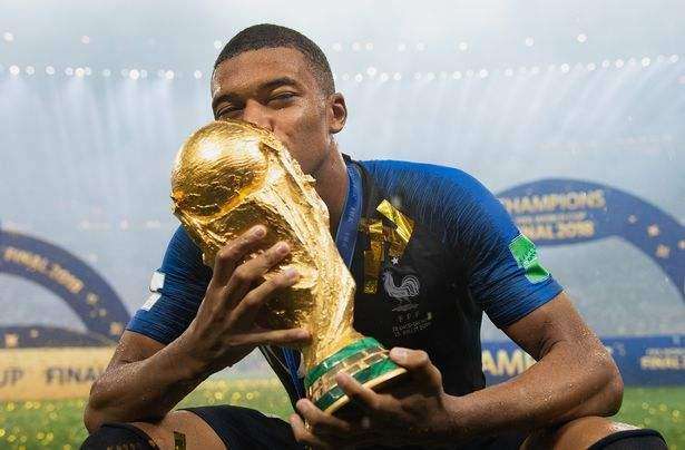 未来球王?一数据表明姆巴佩已全面超越同年龄