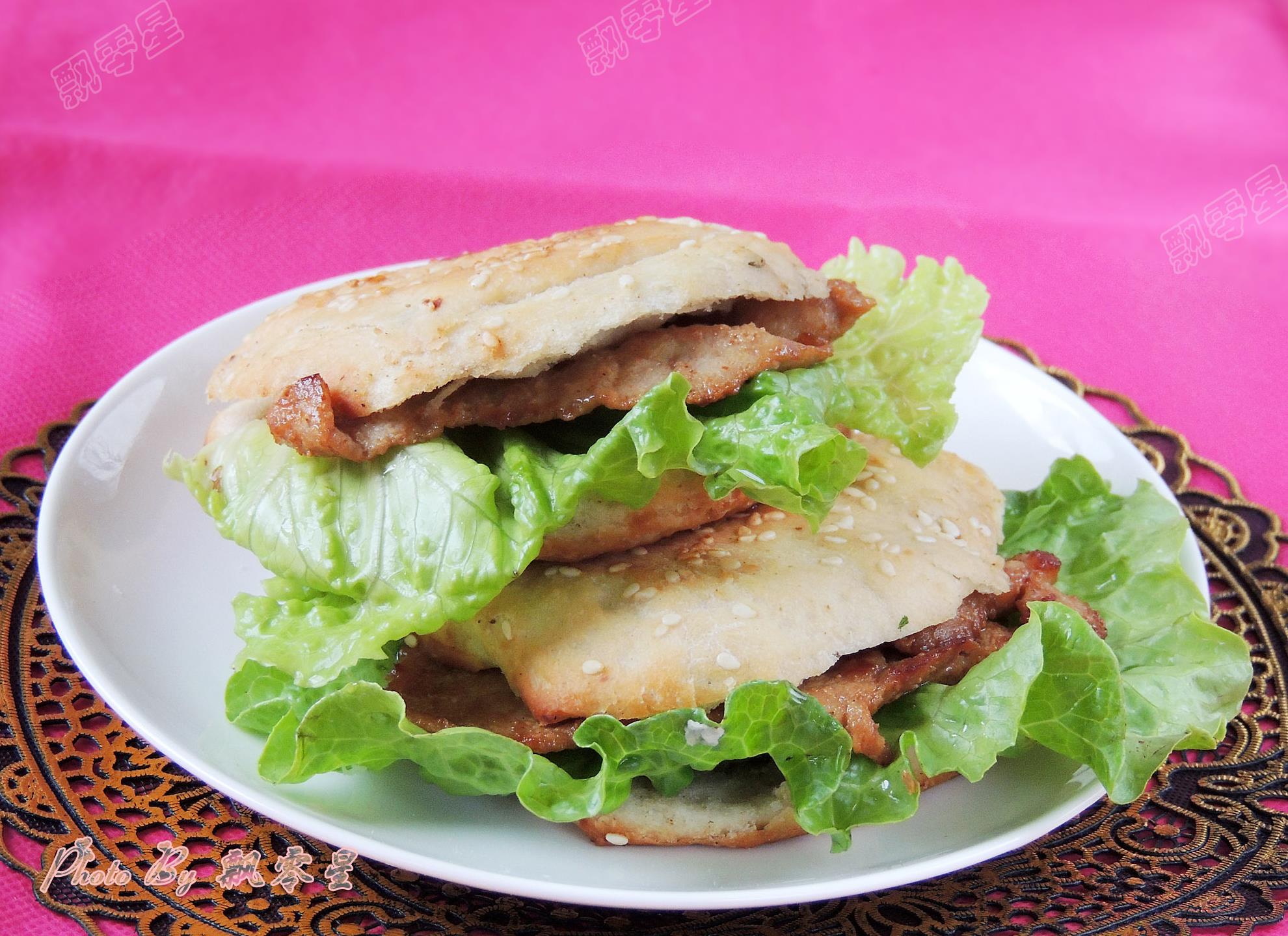 中式汉堡,超有料的早餐,无需发面,好吃易做,适合中国人的胃口