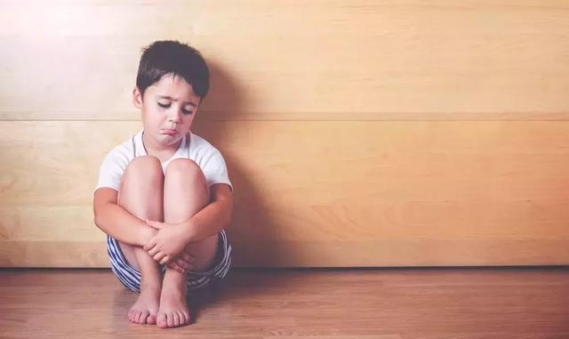 「网上家长学校」被吼后不说话的孩子,心里在想什么?