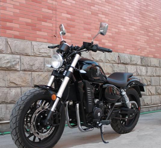 国产太子巡航摩托大地鹰王350与奔达390你会怎么选