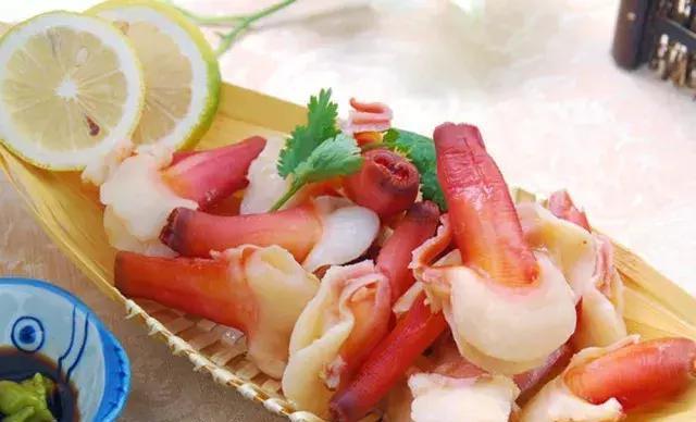 兰花蚌刺身↑皇冠贝刺身↑金枪鱼刺身↑章鱼刺身如果你还有想要了解
