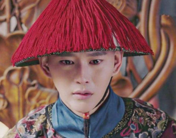 《如懿传》乡间的江与彬突然被抓,为了惢心,李玉求情被皇上降职