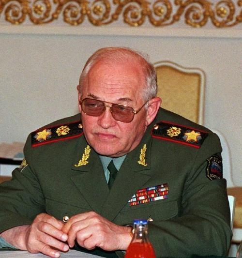 军衔|俄军|准尉_新浪新闻