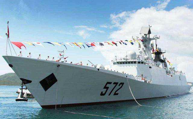 为什么这艘中国战舰,俄罗斯表示非买不可|护卫舰|海军|舰身_新浪新闻