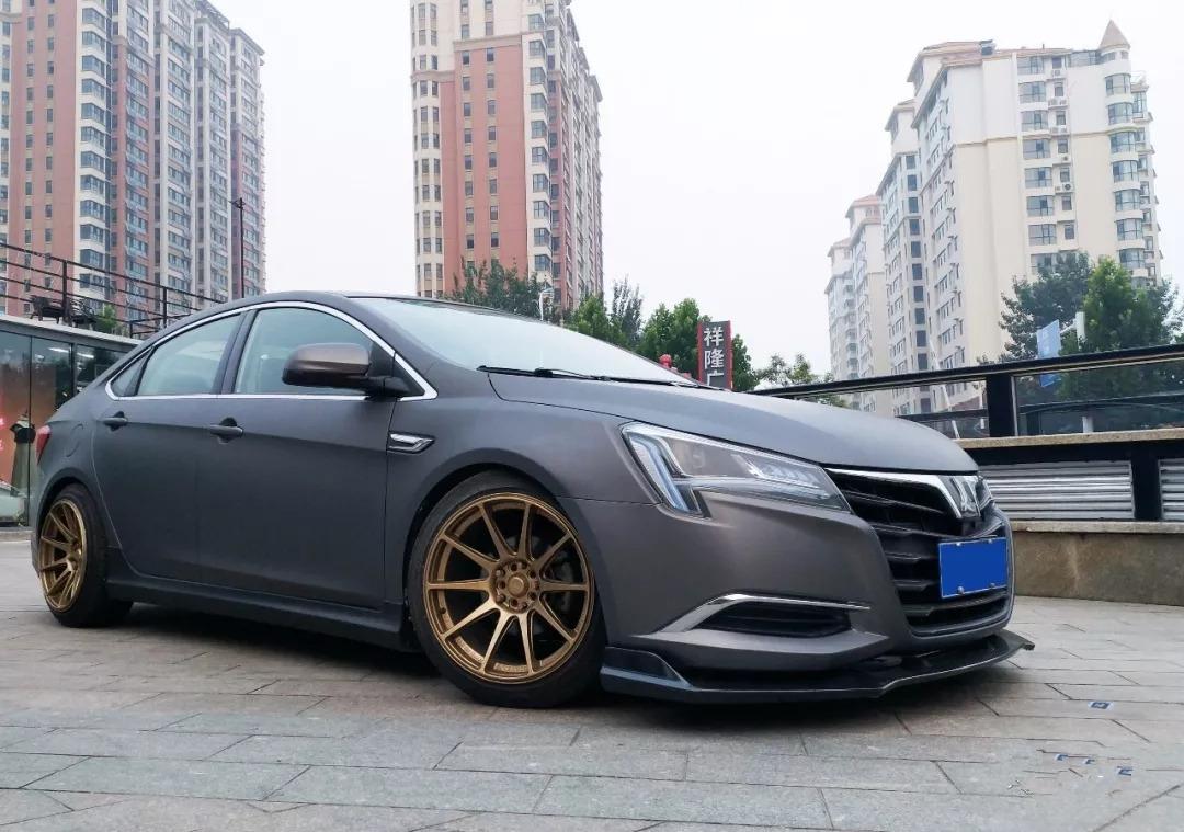 千年难遇的小众改装案例,纳智捷纳5变身"黑武士"风格!