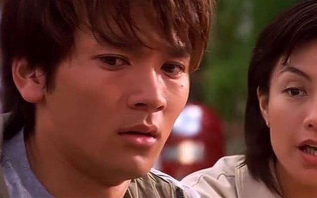 第五:阿蕾娜,被魔神艾塔尔加毁灭星球后,记忆被封印从而一直替魔神