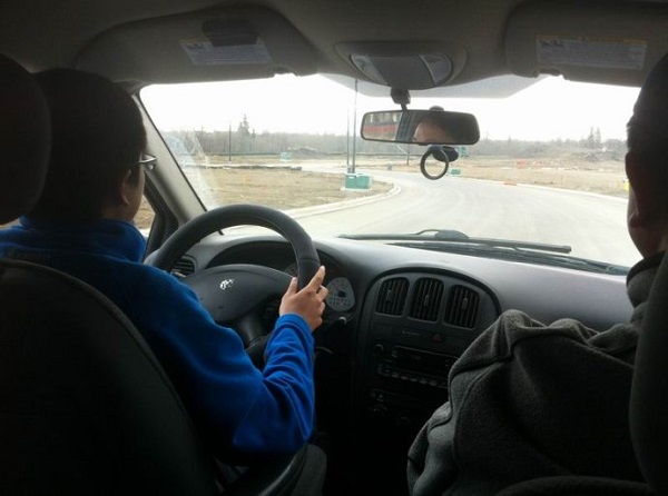 第一次开车上路时胆战心惊?你要是提前了解这些就好了