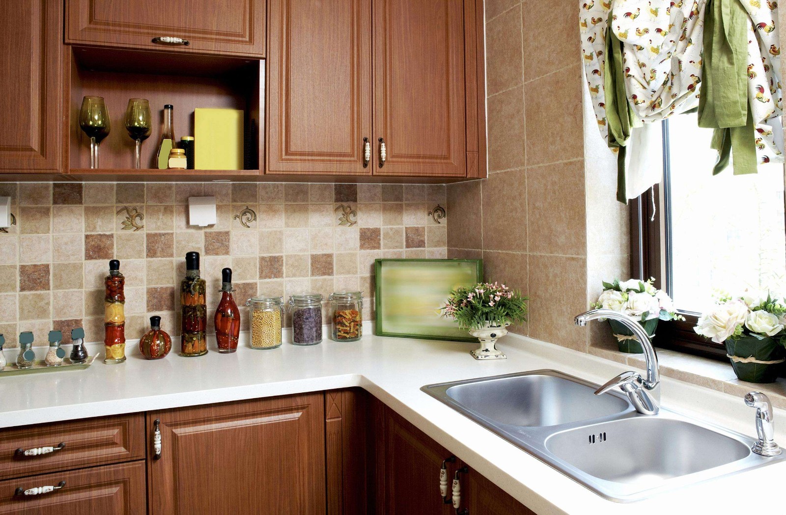 家庭保洁中清洁厨房的7大妙招从此和油污说再见