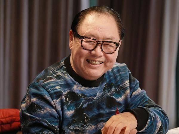 《西游记》中的猪八戒如今已经73岁了,儿子已经事业有成.